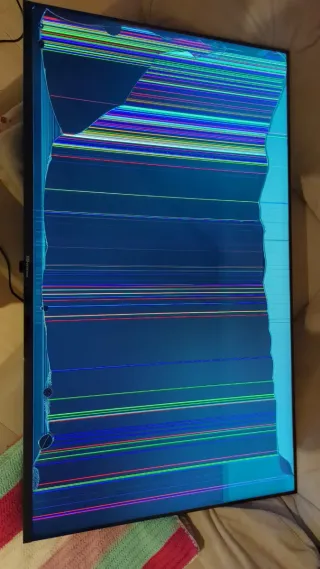 TD Systems K50DLK21GLE TV - Pantalla Rota