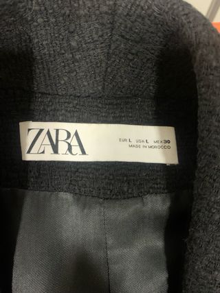 Americana Zara Tweed con Botones Joya