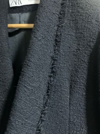 Americana Zara Tweed con Botones Joya