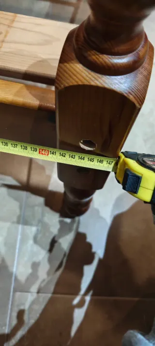 Dormitorio madera matrimonio 135 x 90 + 2 mesitas