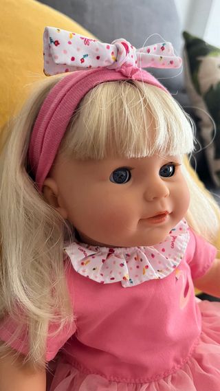 Muñeca Corolle rosa