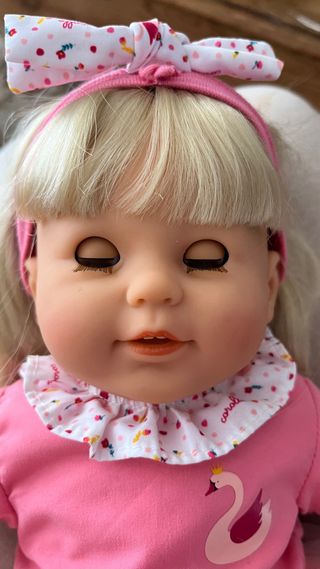 Muñeca Corolle rosa