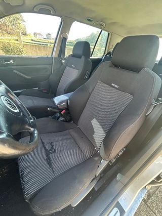 Volkswagen Golf 2001