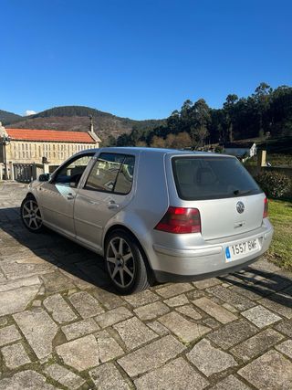 Volkswagen Golf 2001