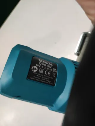 Sierra de Banda Makita DPB182Z 18V LXT