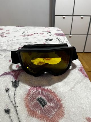 Gafas de esquí amarillas