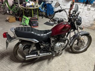 Yamaha Special 250cc Roja