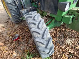 Tractor John Deere 1850