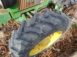 Tractor John Deere 1850