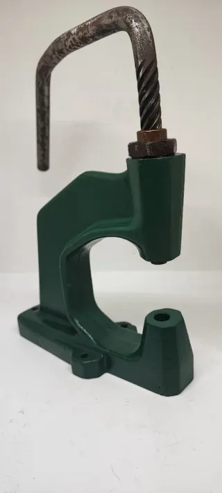 Torchietto per bottoni N.2