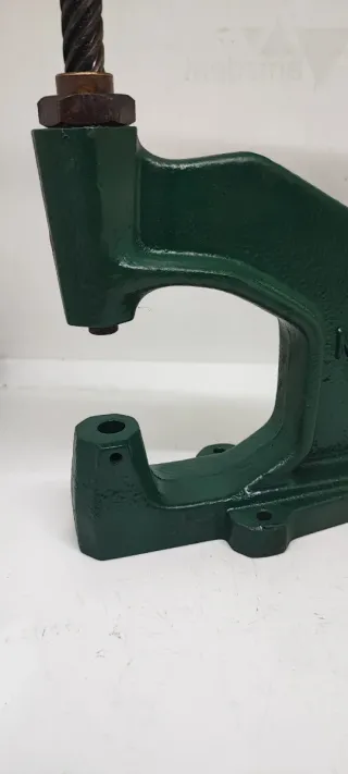 Torchietto per bottoni N.2