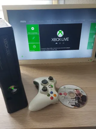 Xbox 360 Mando y GTA IV
