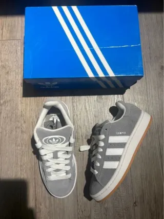 Adidas Campus Gris Talla 40