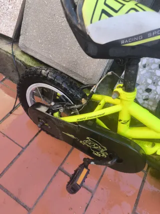 Bicicleta Monty infantil color amarillo