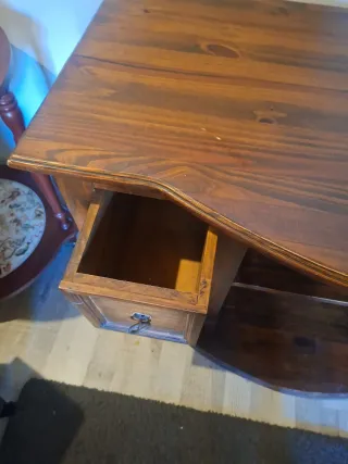 Mueble de madera estilo mexicano