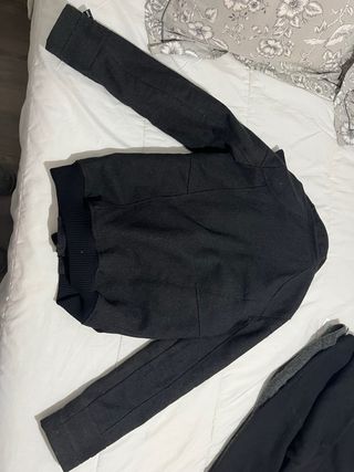 Cazadora Invierno Pull&Bear Negra/Gris
