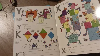 Puzzle letras madera Verbaudet y libro Usborne