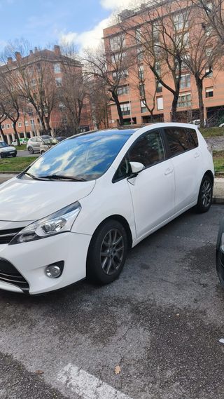 Toyota Verso 2015
