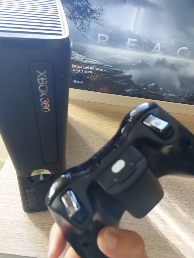 Xbox 360 + juegos y mando