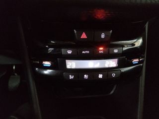 Peugeot 2008 Signature