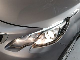 Peugeot 2008 Signature