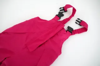 Pantalones de esquí rosas con tirantes