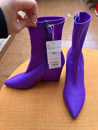 Botines Stradivarius Morados Talla 39