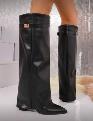 Botas altas cuero negro talla 37.5