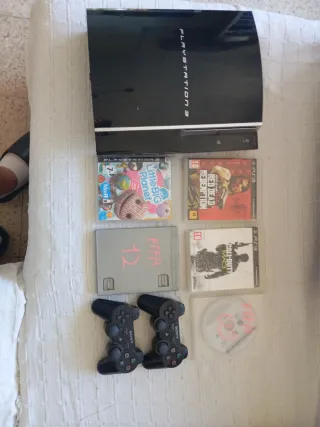 Consola PlayStation 3 Negra + Juegos y Mandos