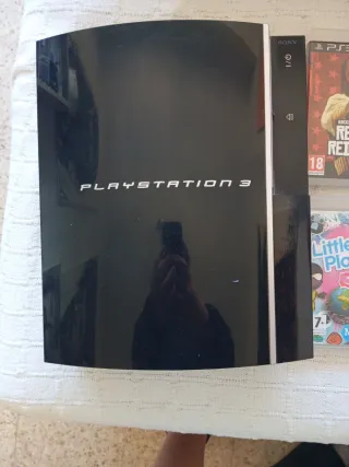 Consola PlayStation 3 Negra + Juegos y Mandos