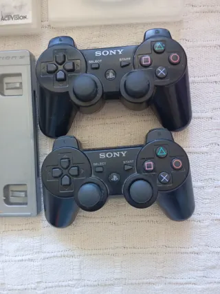 Consola PlayStation 3 Negra + Juegos y Mandos