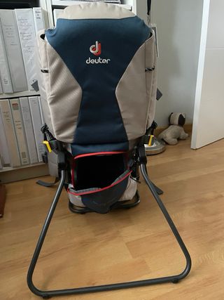 Silla Porta Niños Deuter Montaña