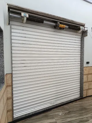 Puerta de garaje enrollable