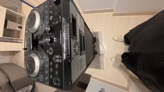 Altavoz LG Party con Mesa DJ Integrada