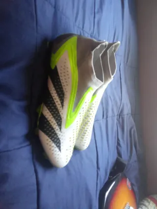 Botas fútbol Adidas Predator Accuracy + FG