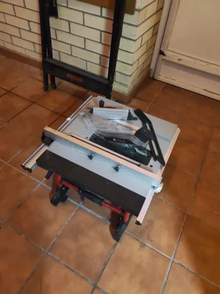 Sierra Circular de Mesa a Batería