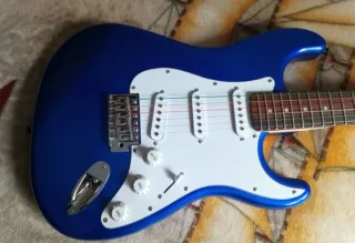 Guitarra Eléctrica Azul