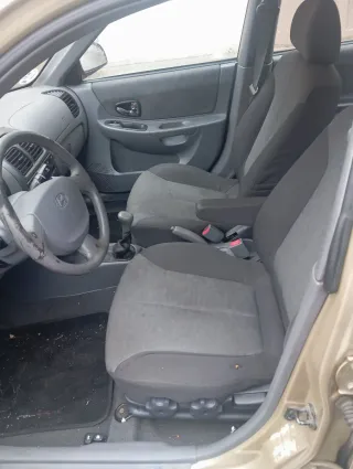 Hyundai Accent 2005