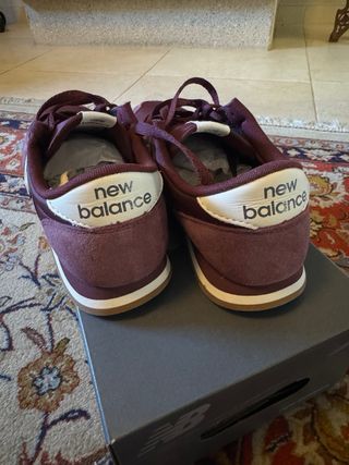Zapatillas New Balance 420 Morado