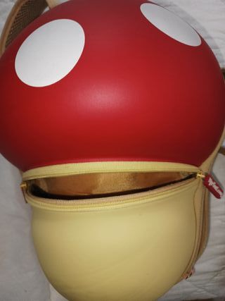 Mochila infantil hongo