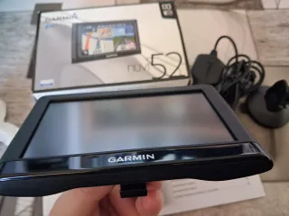 Navegador GPS Garmin Nuvi 52