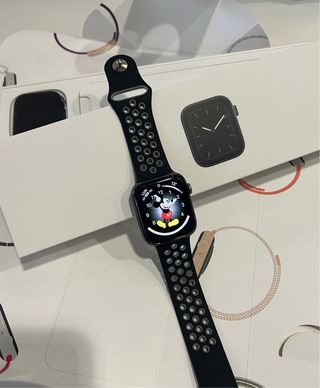 Apple Watch Series 5 Negro de 44 mm