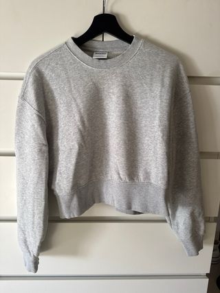 Sudadera Bershka Gris