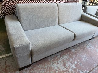 SOFA CAMA COMO NUEVO!! HACEMOS ENTREGAS!!