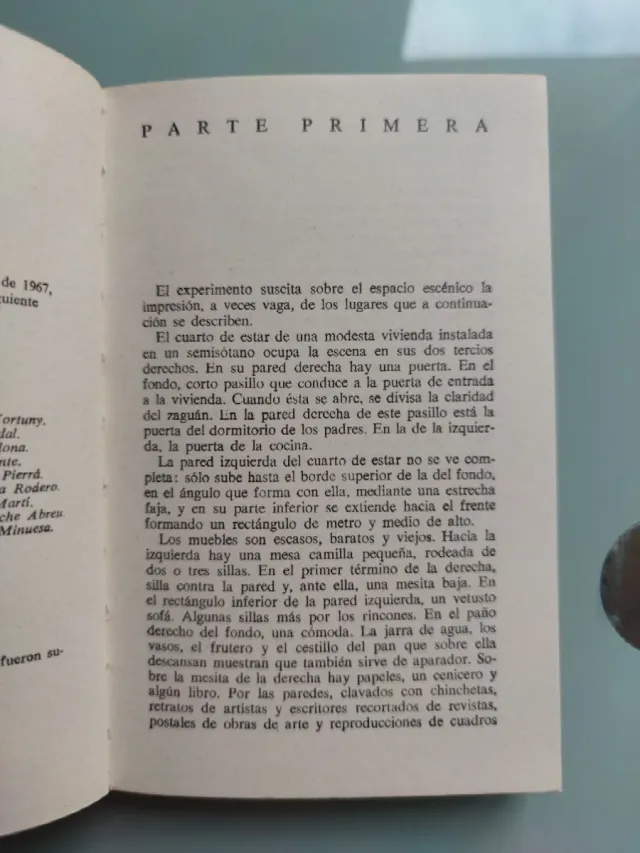 El tragaluz + el sueño de la razón.