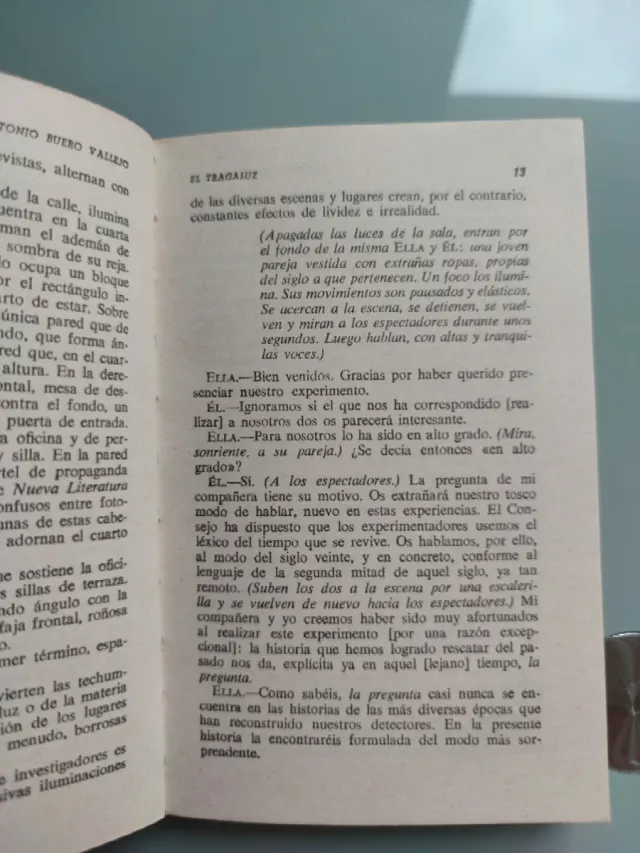 El tragaluz + el sueño de la razón.