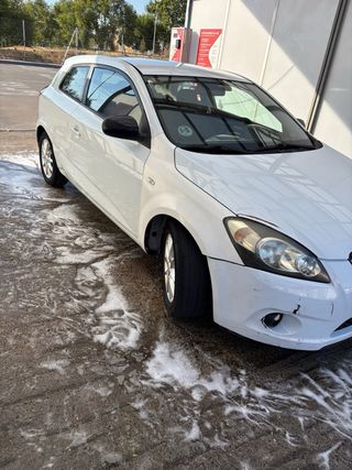 KIA Ceed 2010