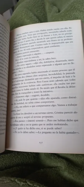 Gripe mortal: La novela que revela el oscuro ne...