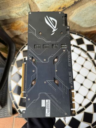 ASUS GTX 1070 Ti
