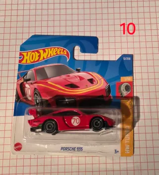 Hot Wheels Porsche 935 Rojo 1/10